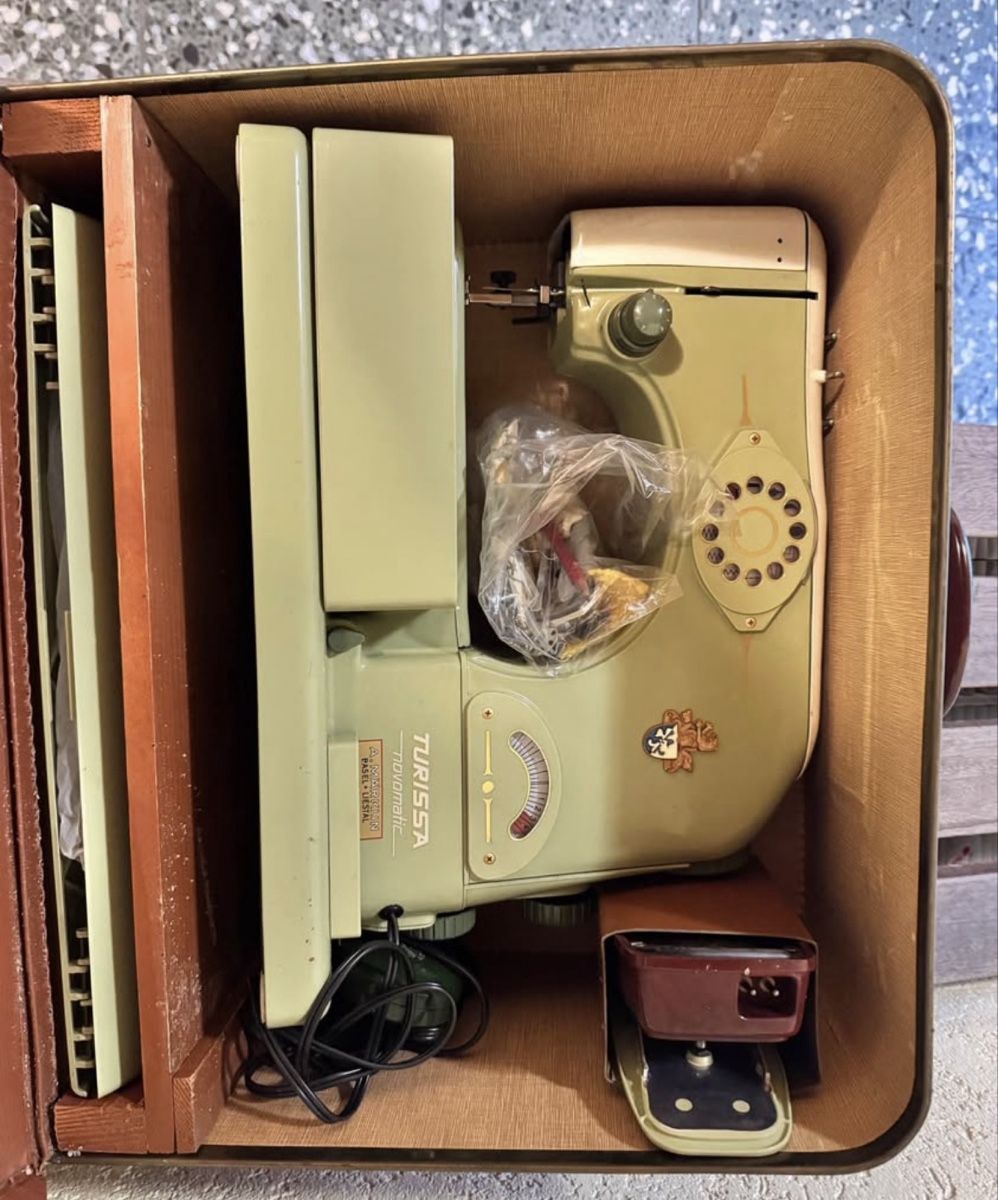Machines à coudre: Nähe Maschine  – D'occasion à Muttenz par sil_m7wp 1