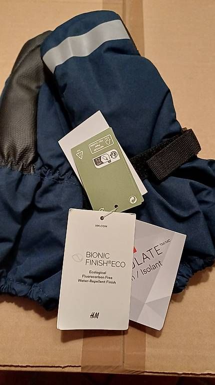 H&M Guanti: Handschuhe H&M Gr. 122/128 NEU! – Nuovo e nell'imballaggio originale da Oberrieden venduto da Raja011 2