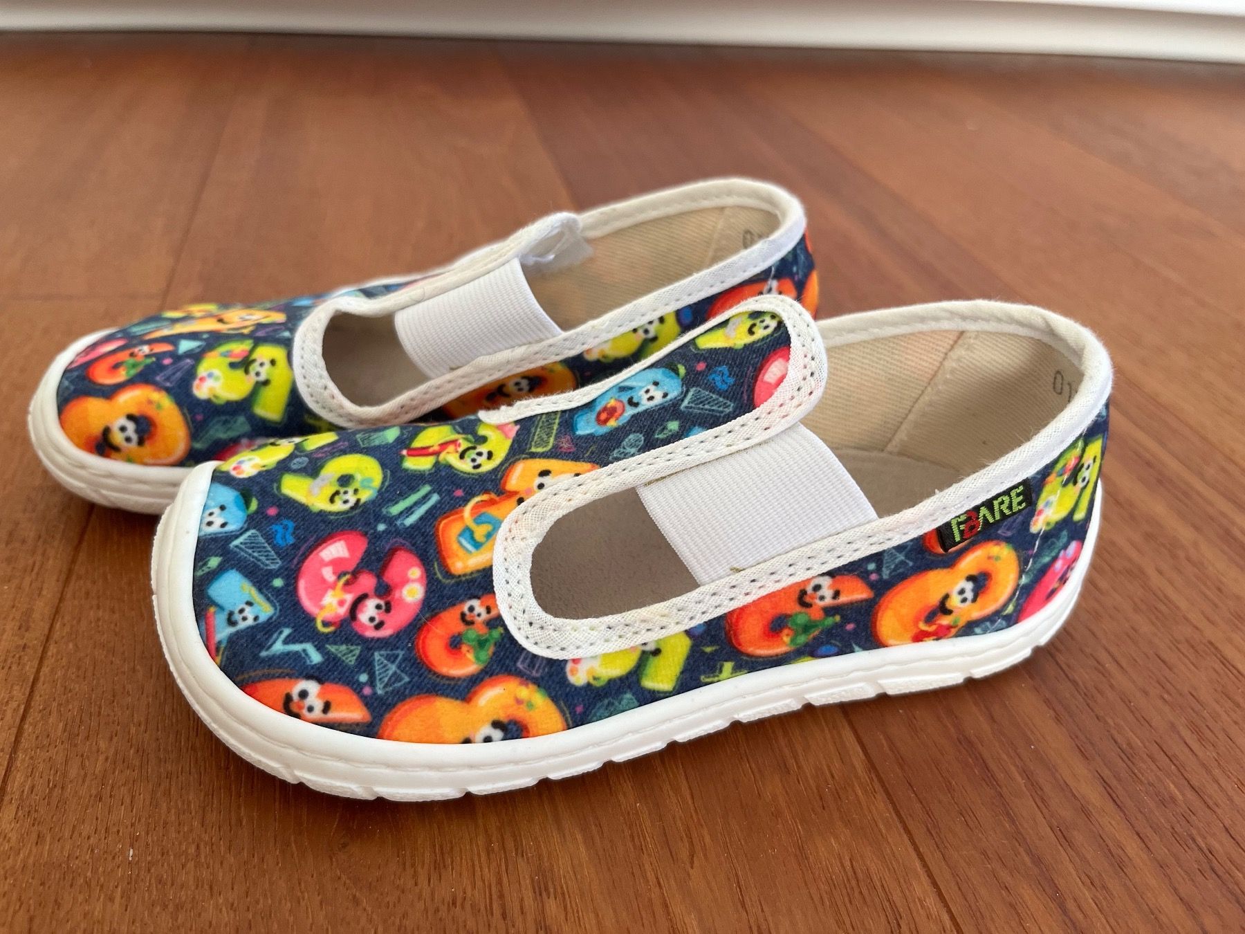 Chaussures garçon: Barfusschuhe - Fare Bare Slipper (25) – D'occasion à Goldau par sop_pw7x 1