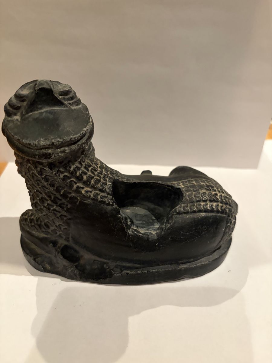 Figurines: taureau androcéphale couché – D'occasion à Echallens par JAR69 2