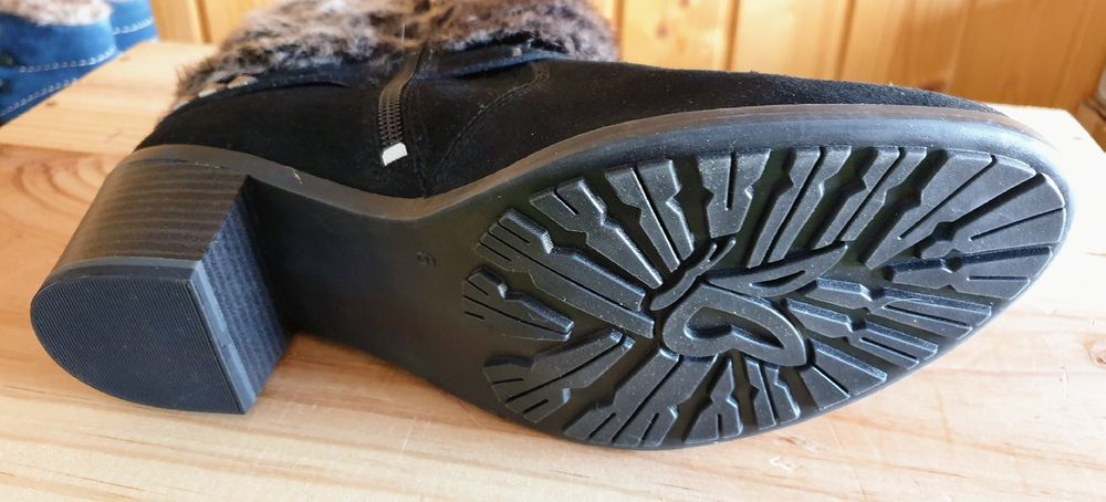 Caprice Stiefeletten 4