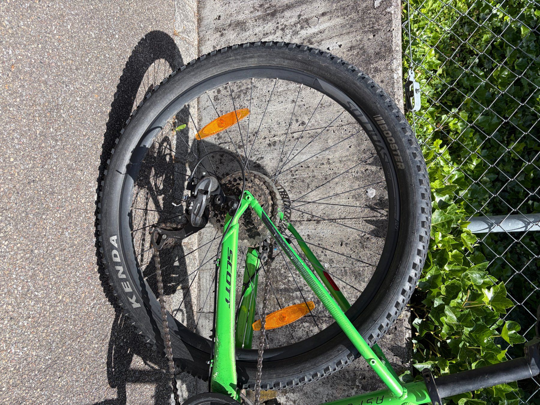 Scott Biciclette: Grünes Scott MTB  Ramengrösse 40cm Radgrösse 27.5 – Usato da Männedorf venduto da mkuadrat 3