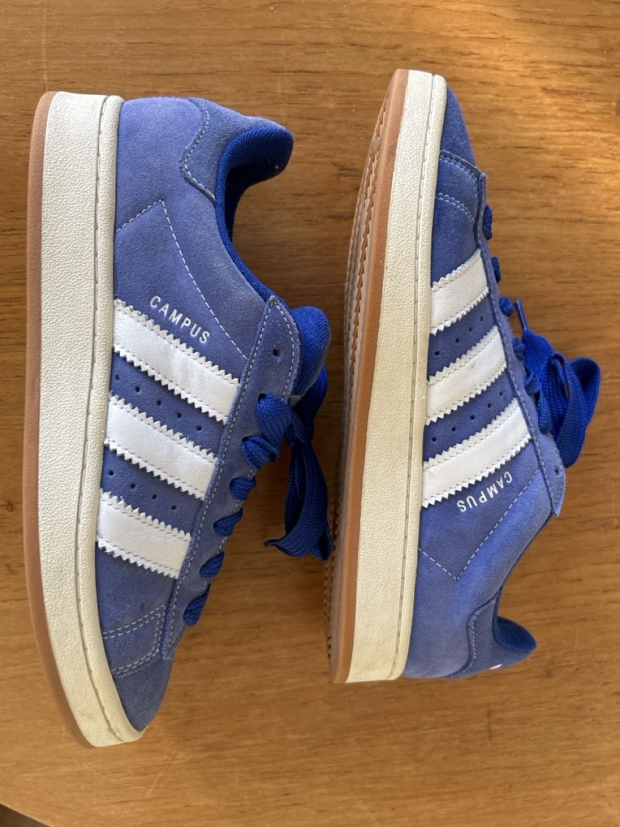 Adidas Scarpe da uomo: Adidas Campus bleu taille 42 2/3 – Usato da Lausanne venduto da tirikiri 1