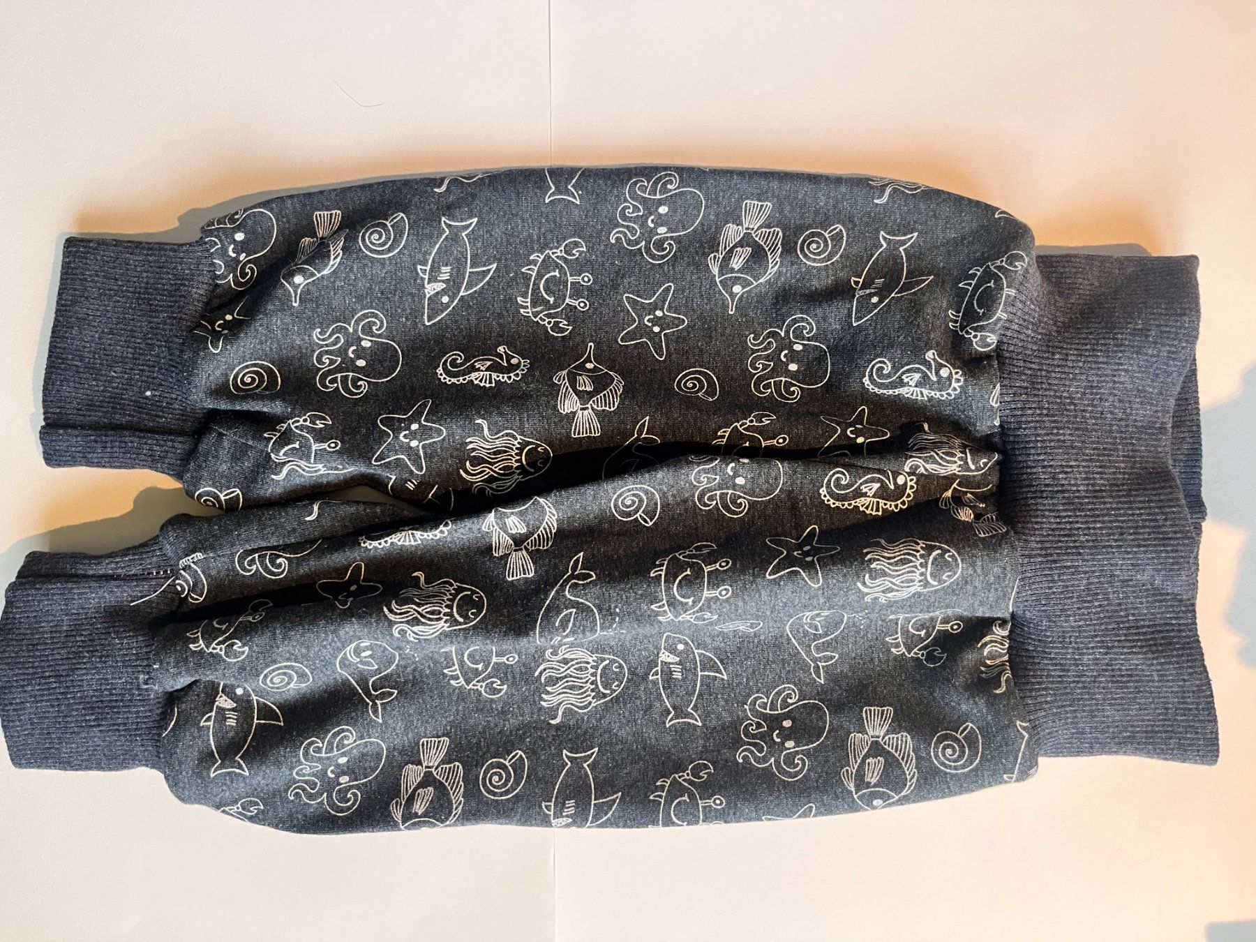 Pantaloni: 1 Kinderhose selbst genäht – Nuovo (secondo la descrizione) da Büsserach venduto da bor_s88m