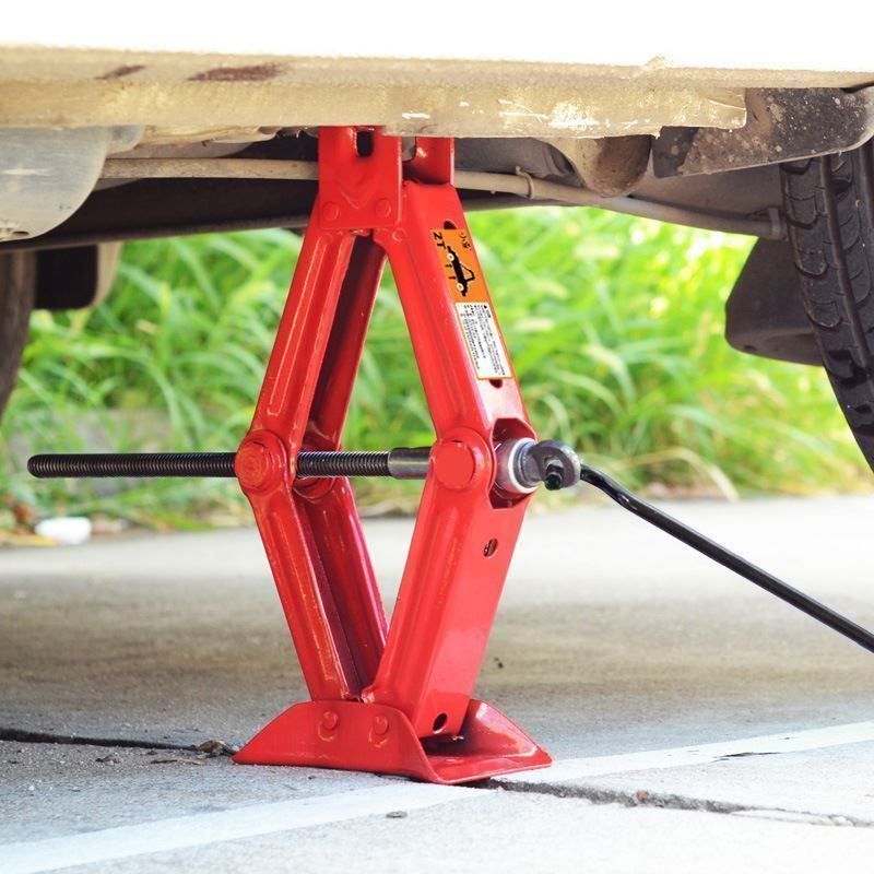 Piattaforme elevatrici & Crick: Auto Scherenwagenheber Wagenheber 1.5T – Nuovo (secondo la descrizione) da Thun venduto da 365buy