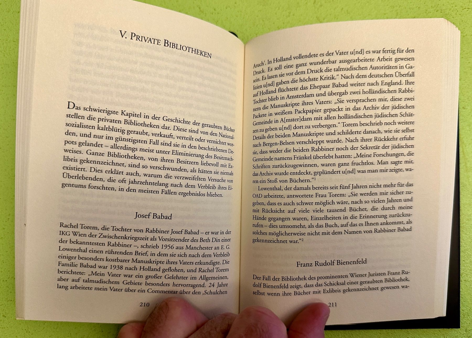 Libri: Evelyn Adunka: Der Raub der Bücher. – Usato da Zürich venduto da allp 7