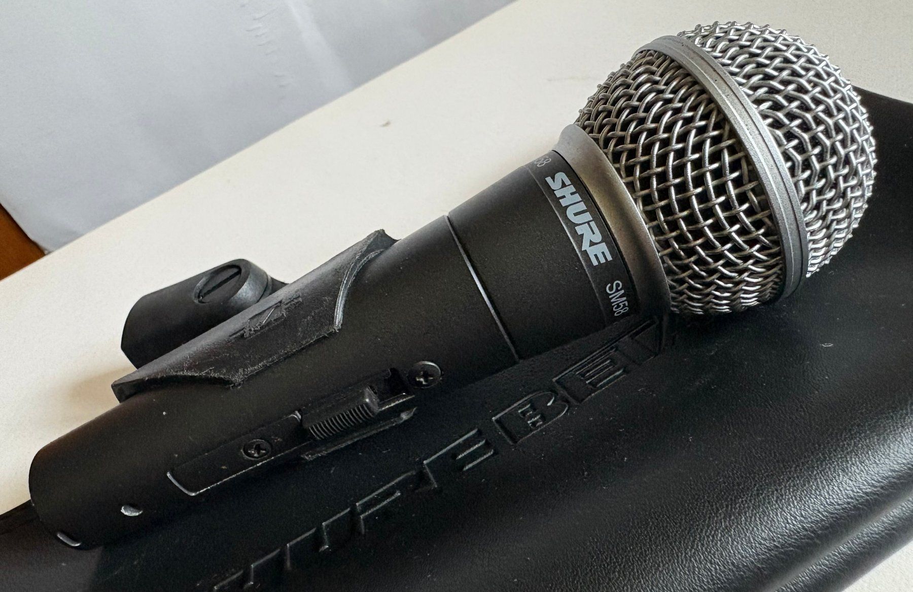 Shure Microfoni: Shure SM58 mit Schalter – Usato da Zürich venduto da Pam-Creation 3