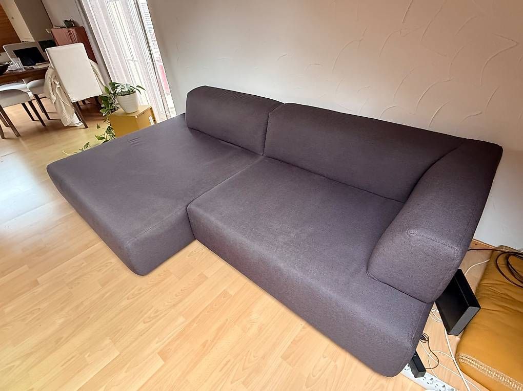 Divani: dunkelgraues, gemütliches Sofa L-Form – Usato da Zürich venduto da sarahkirsch 2