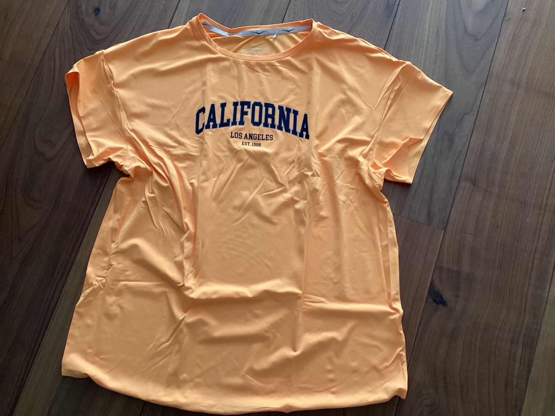 T-shirt: Venice Beach Funktionsshirt – Usato da Dachsen venduto da Achohberg