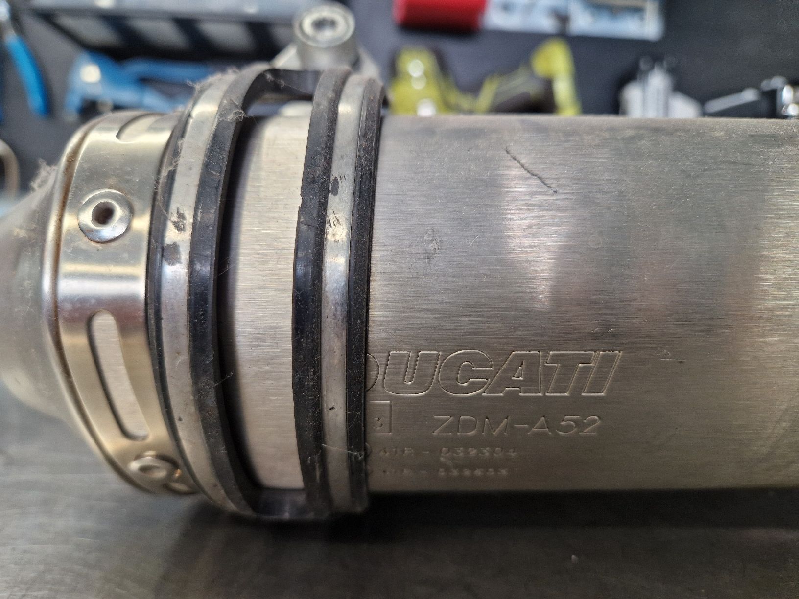 Ducati Échappements: Endschalldämpfer Ducati 1198 – D'occasion à Zofingen par Alberto_La_Mattina