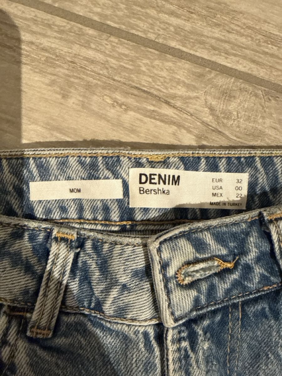Bershka Jeans: Jeans Hose – Gebraucht aus Niederlenz von SaraMK6 1