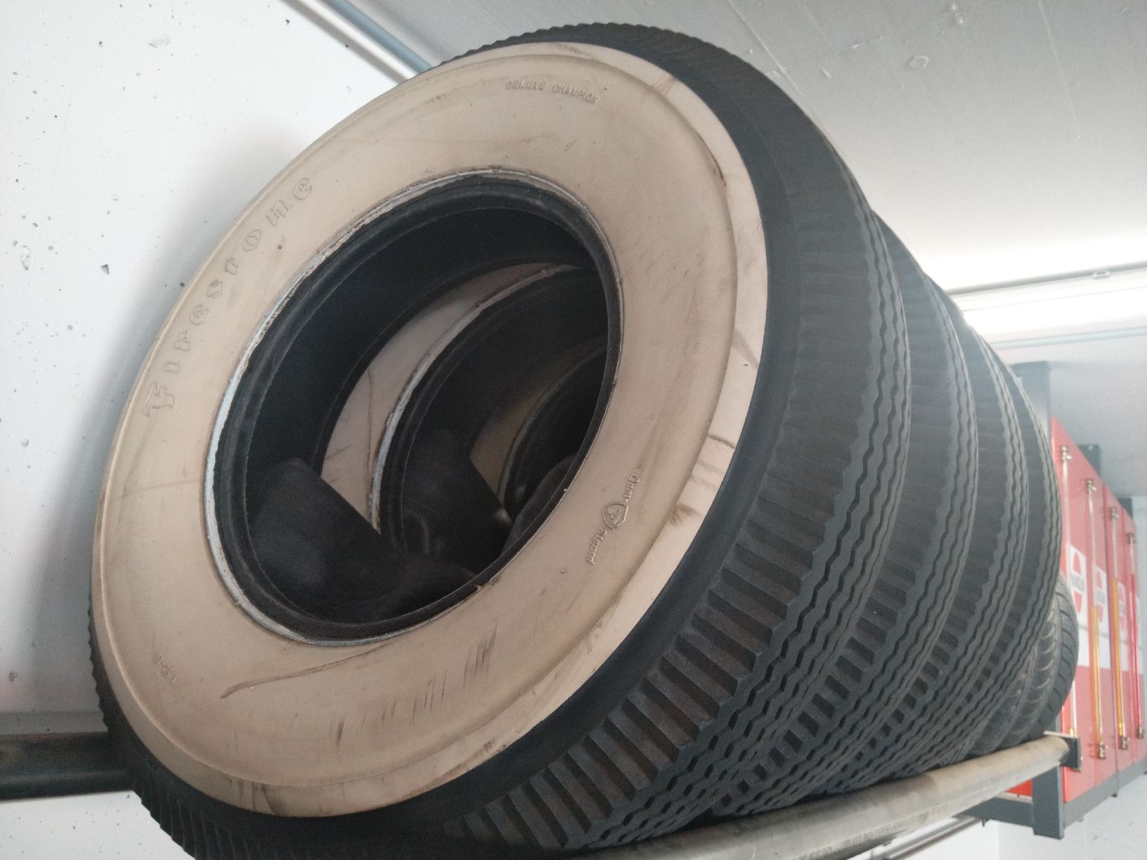 Firestone Pneumatici & Ruote complete: Oldtimer Weisswand Reifen – Usato da Steinen venduto da Blackcadillac