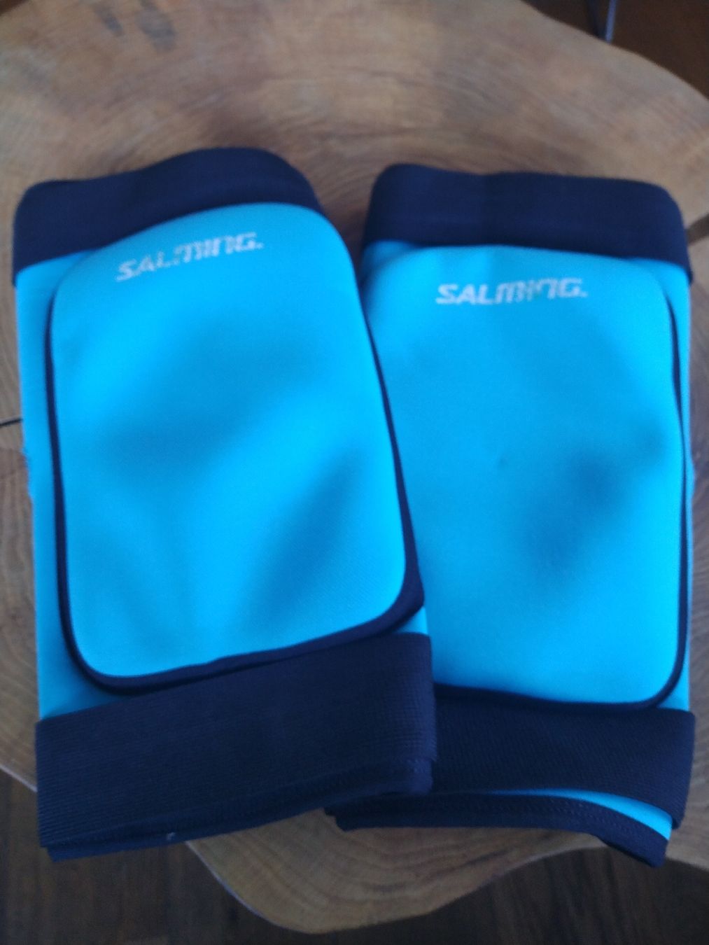 Protezioni & Imbottiture: Salming Unihockey Knieschoner – Usato da Lauerz venduto da Lufrab