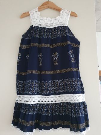 NEU Kleid Gr. 128 aus Griechenland