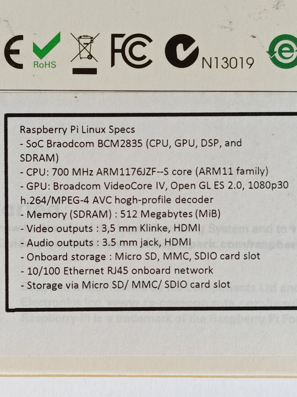 Raspberry Pi Composants électroniques: Raspberry Pi Model B+ – Neuf avec emballage d'origine à Riehen par Karuch 1