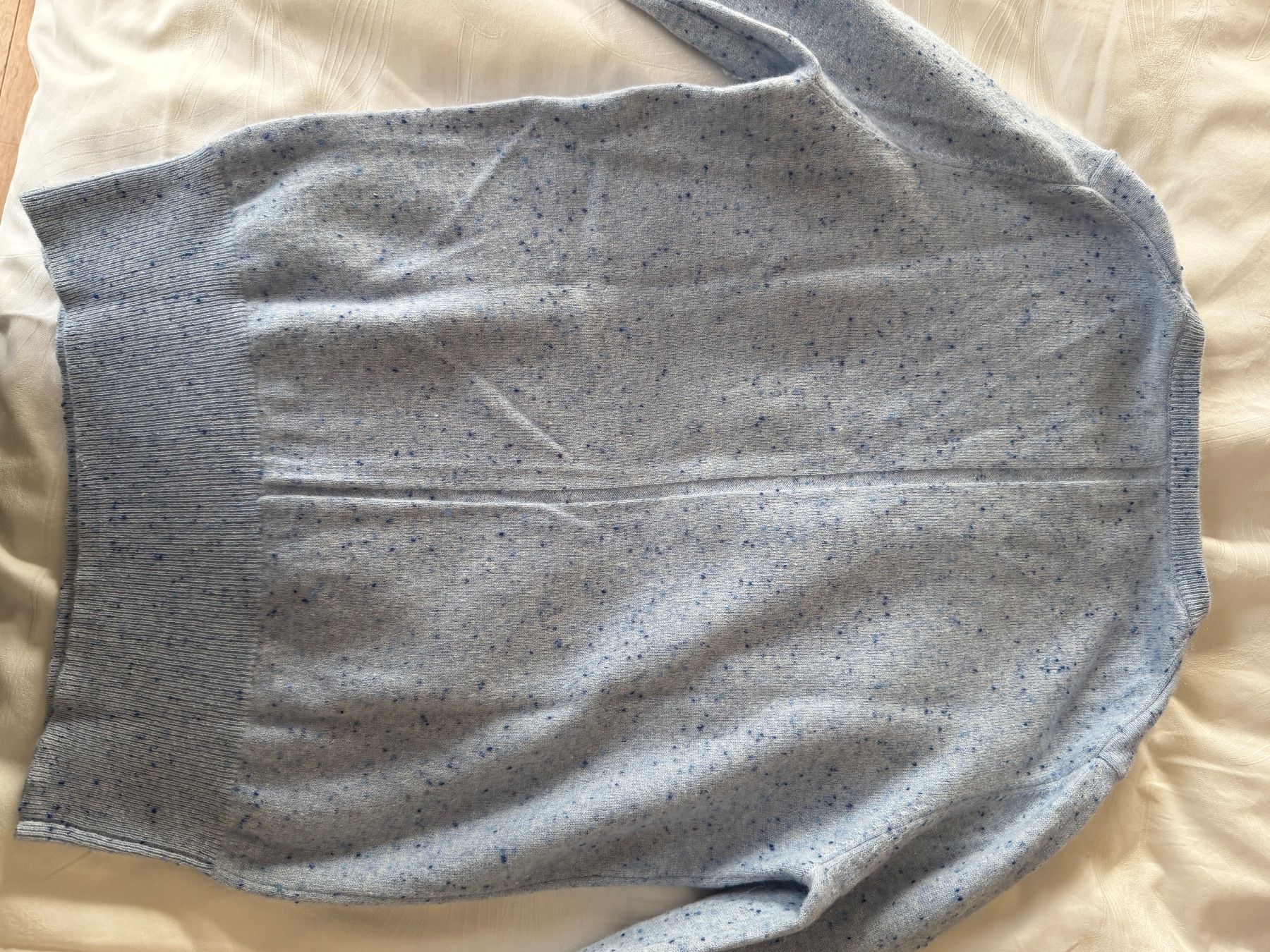 Maglioni & Felpe: Weicher Kaschmirpullover Strumpf-Pullover – Grau-Blau (Gr M) – Usato da Zollikon venduto da sha_lyq7 2