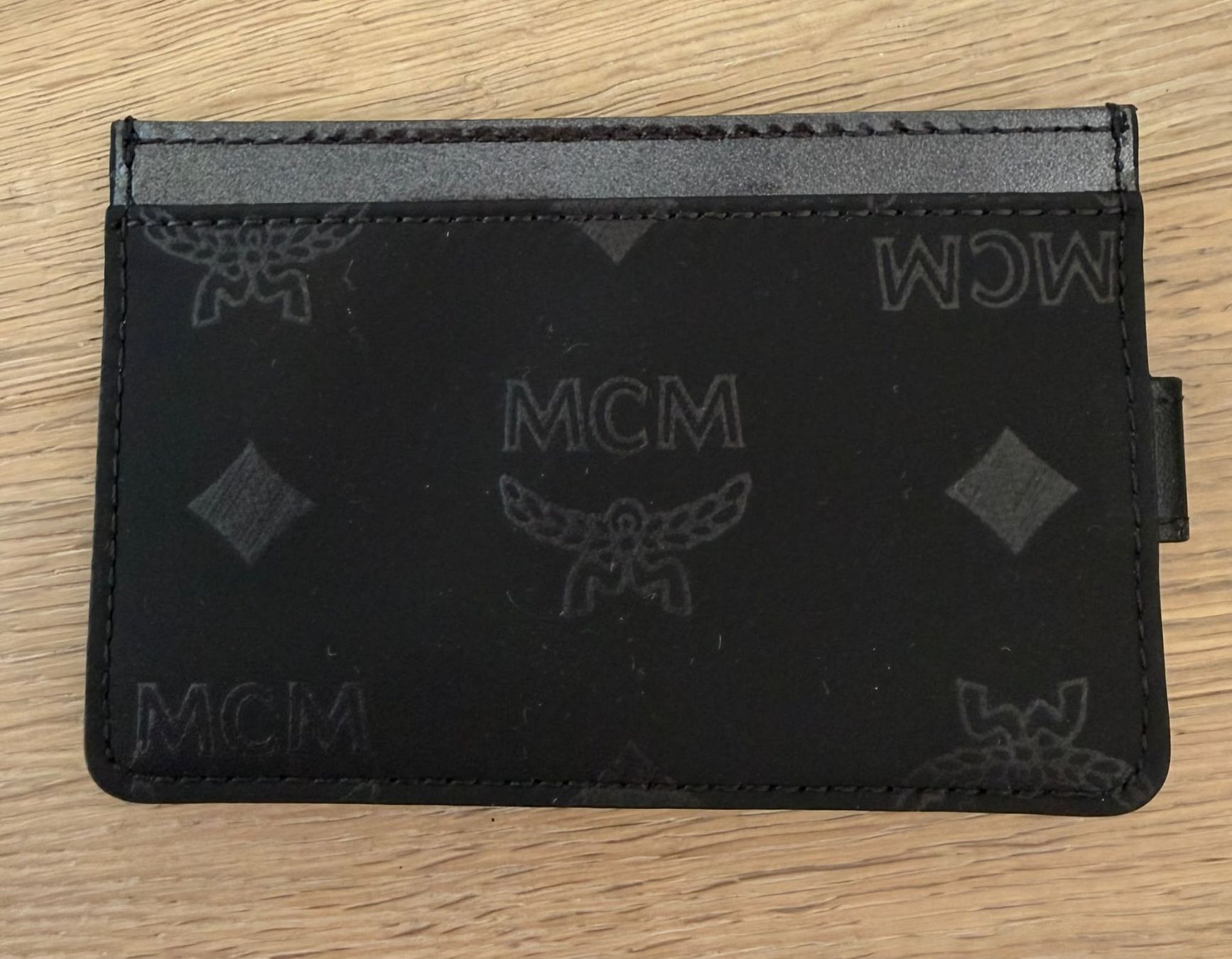 Mcm Portafogli: Neu Original MCM Cardholder – Nuovo (secondo la descrizione) da Wangen SZ venduto da Rol_20 1