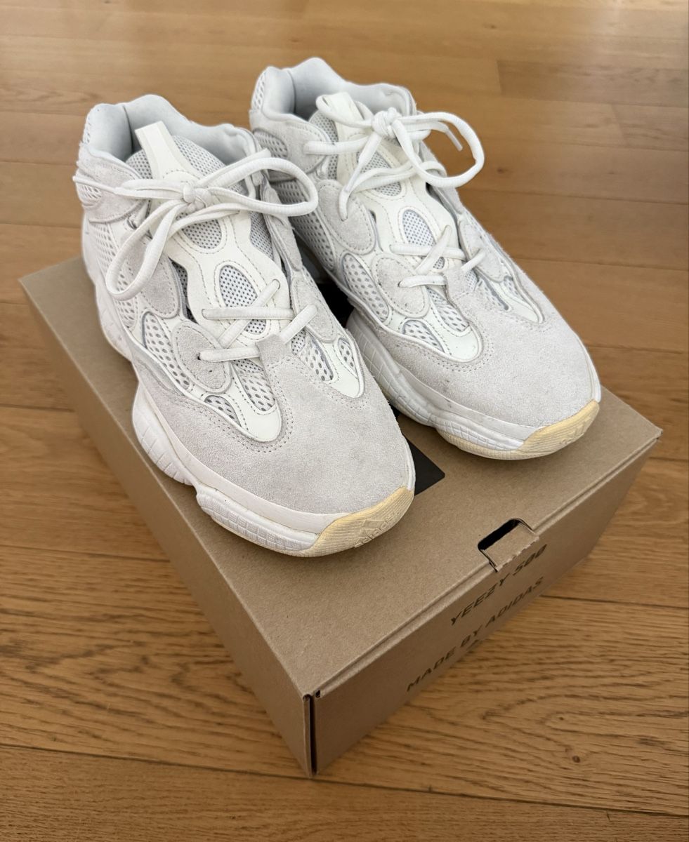 Adidas Scarpe da uomo: Adidas Yeezy 500 Gr. 44.5 – Usato da Rubigen venduto da dor_kb9s