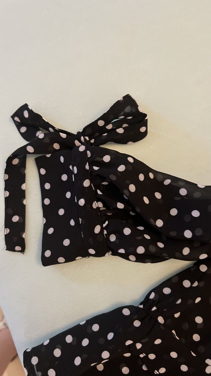 H&M Camicette: H&M Polka-Dot-Bluse, Größe 36 – Usato da Bern venduto da PrettyLittleWindow 3