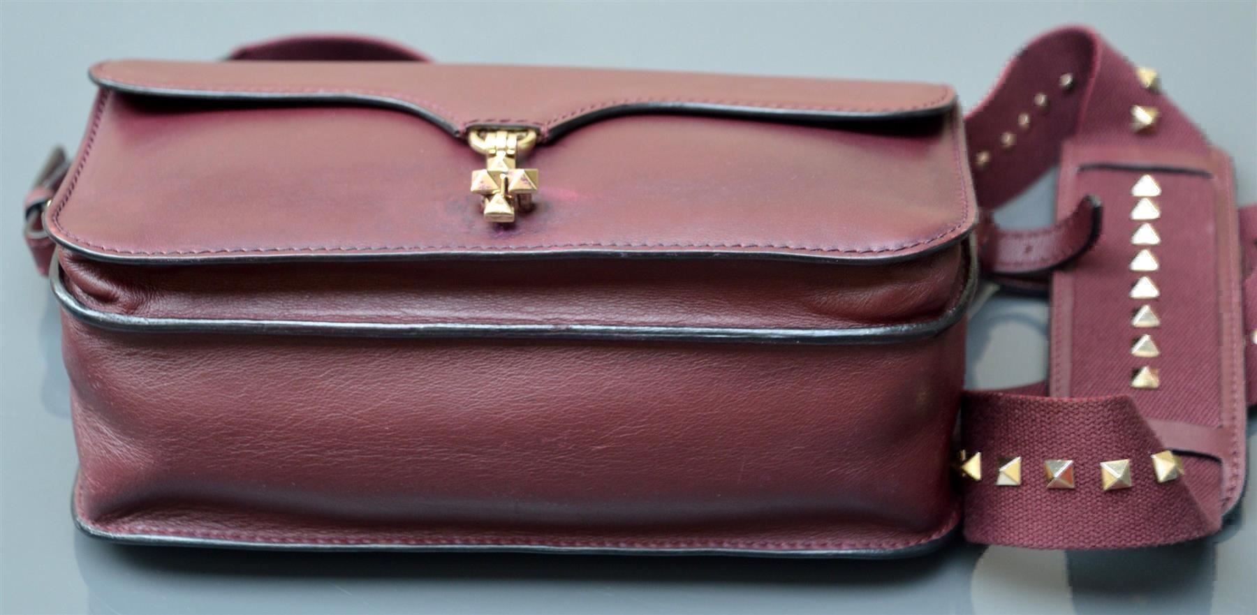 Valentino Taschen für Damen: Tasche / Sac Valentino Rockstud – Gebraucht aus Collonges von Auganien 6