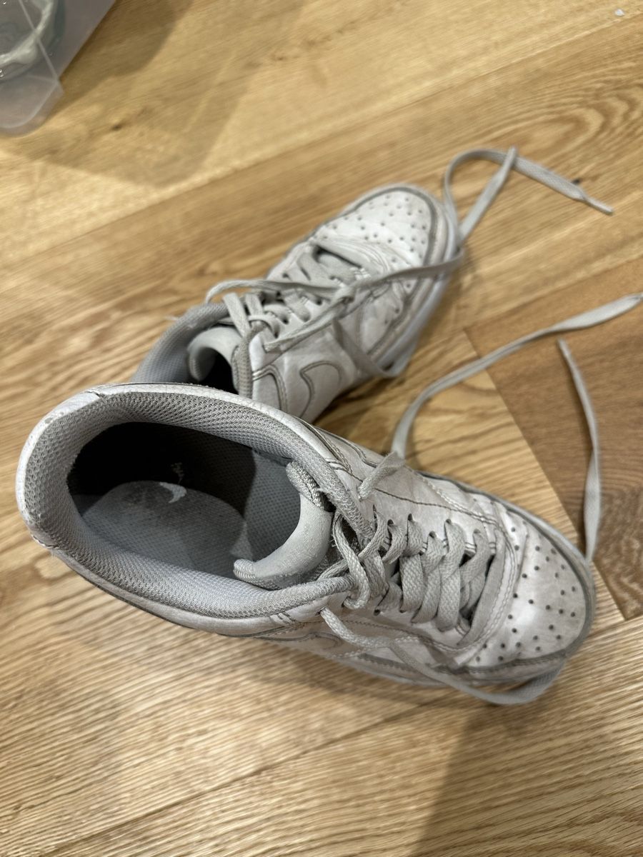 Nike Scarpe da uomo: Nike Turnschuhe weiss Grösse 40 gebraucht – Usato da Bern venduto da Klaas06 3