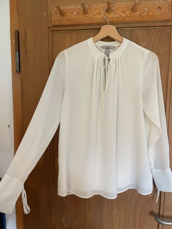 Elegante luftige weisse Bluse H&M Grösse S mit Bändern