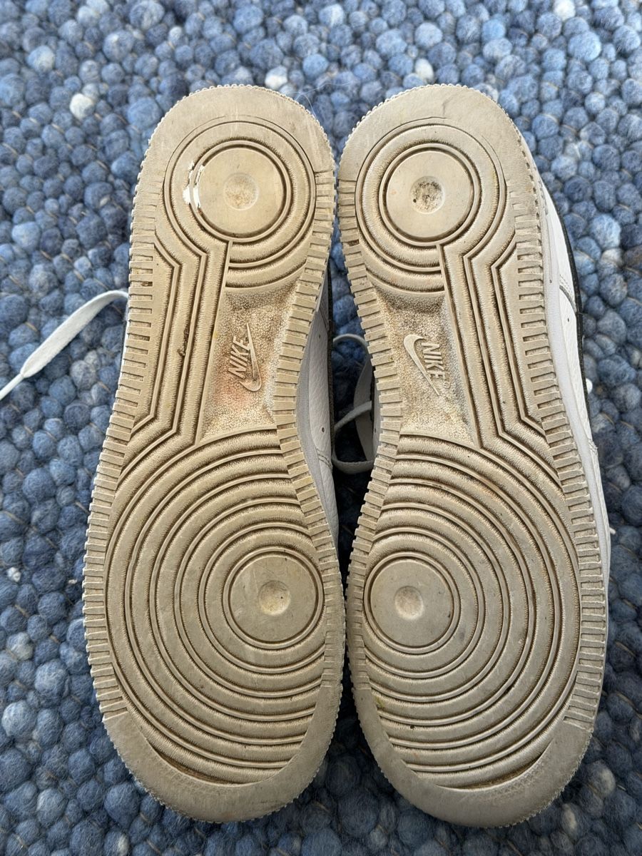 Nike Scarpe da uomo: Nike Air Force 1, Gr. 42.5, Top Zustand – Usato da Kreuzlingen venduto da Littelmisssunshine 2