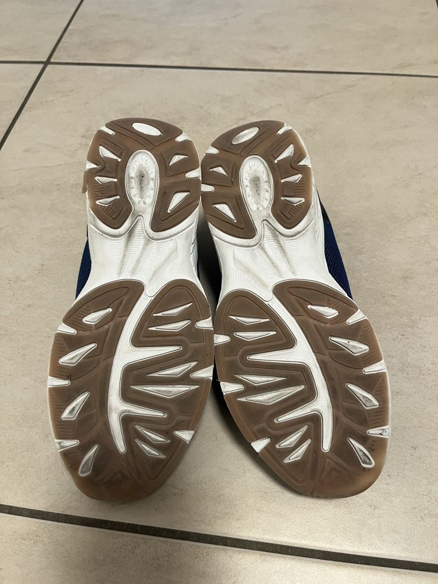 Dosenbach Chaussures garçon: Turnschuhe KangaROOS Gr.34 – D'occasion à Bülach par Papagei7 3