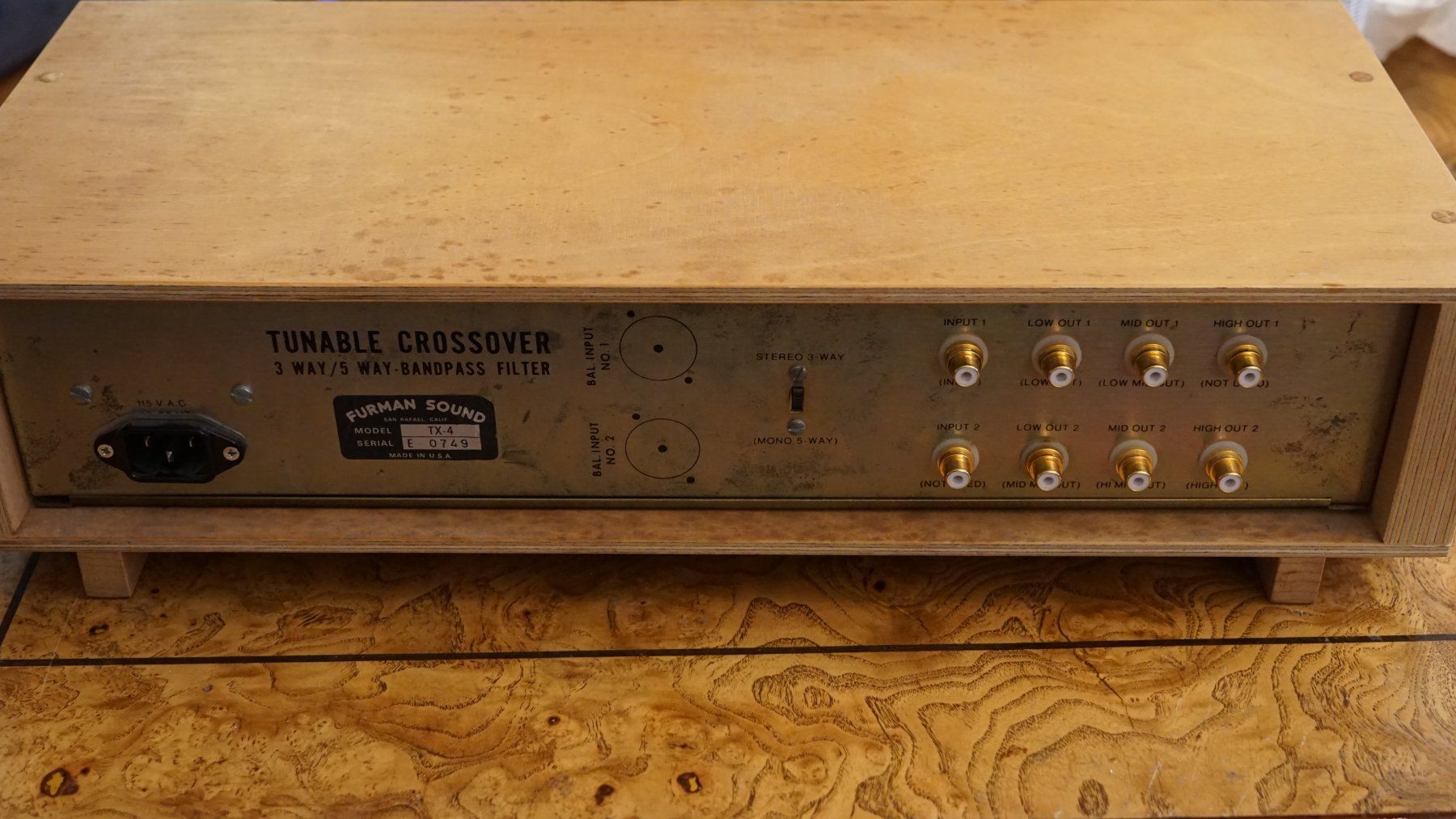 Egaliseurs: CROSSOVER FURMAN TX4 – D'occasion à st-imier par pongex 1