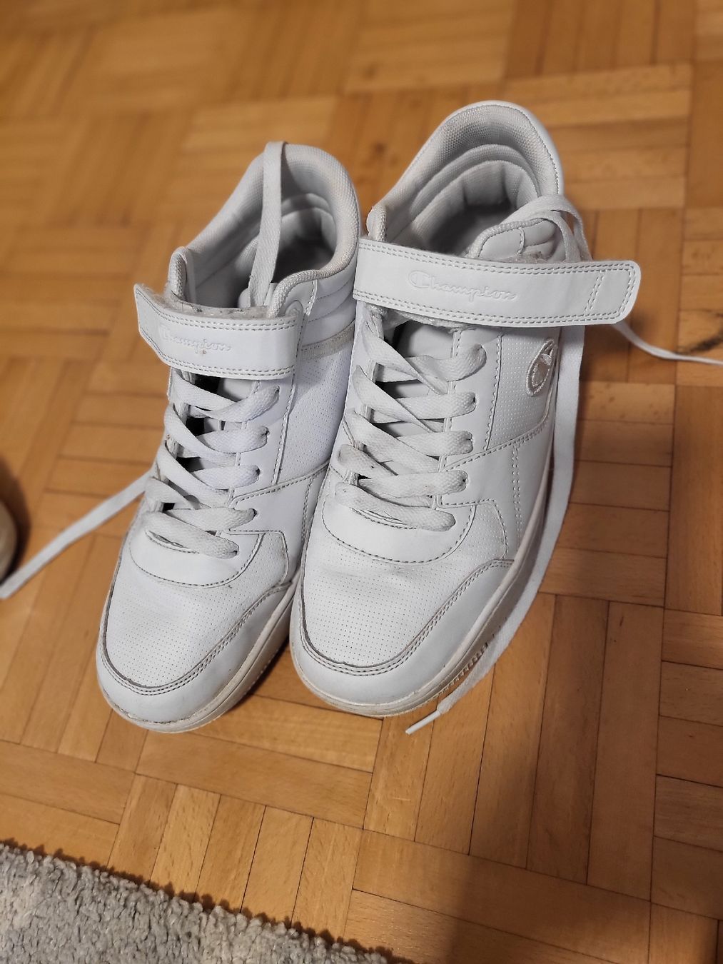 Scarpe da uomo: Champion 41 – Usato da Kloten venduto da Pacanda