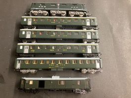 Lima Re 6/6, 5 Wagen Licht/Passagiere, rotes Schlusslicht