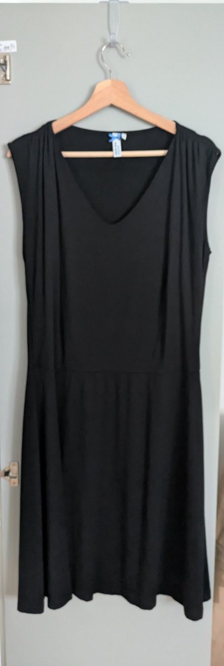 Kleider: Vestito nero Chris line taglia XL – Neu (gemäss Beschreibung) aus Claro von Dona1785