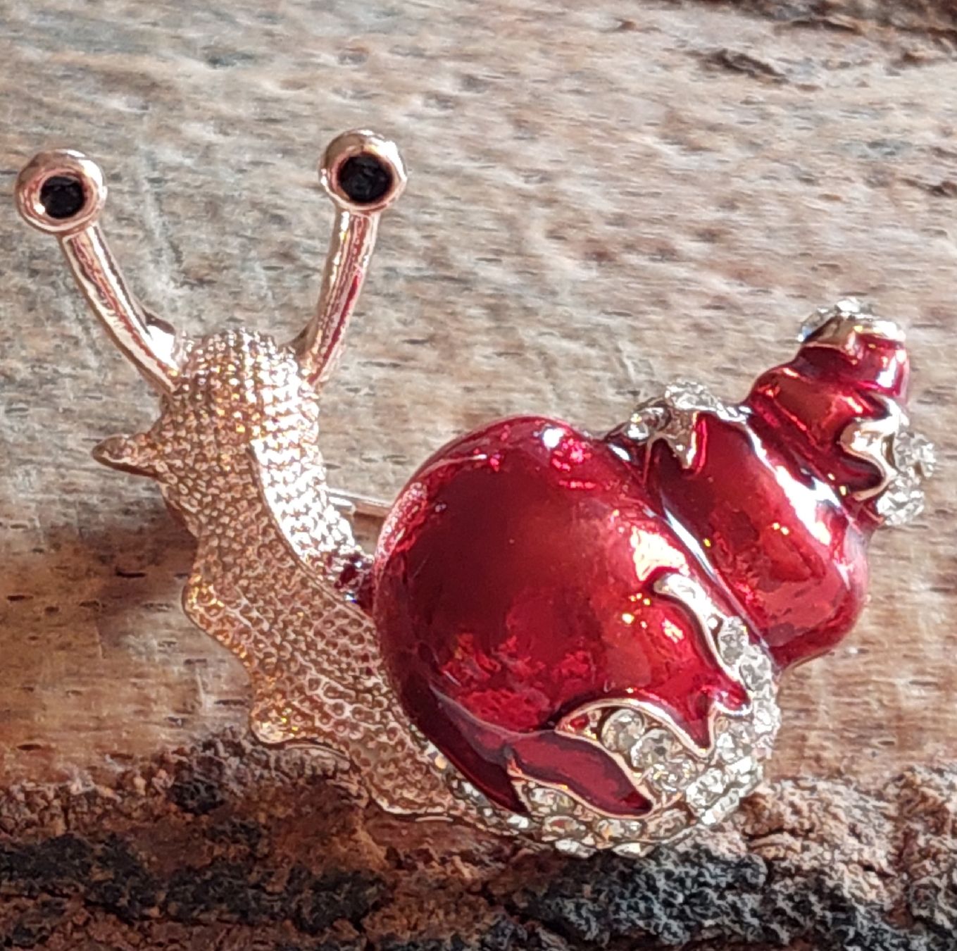 Spille & Fermagli: Tolle Brosche mit Schneck - rot mit Strass – Nuovo (secondo la descrizione) da Oberwil BL venduto da Kukkaniitty 5