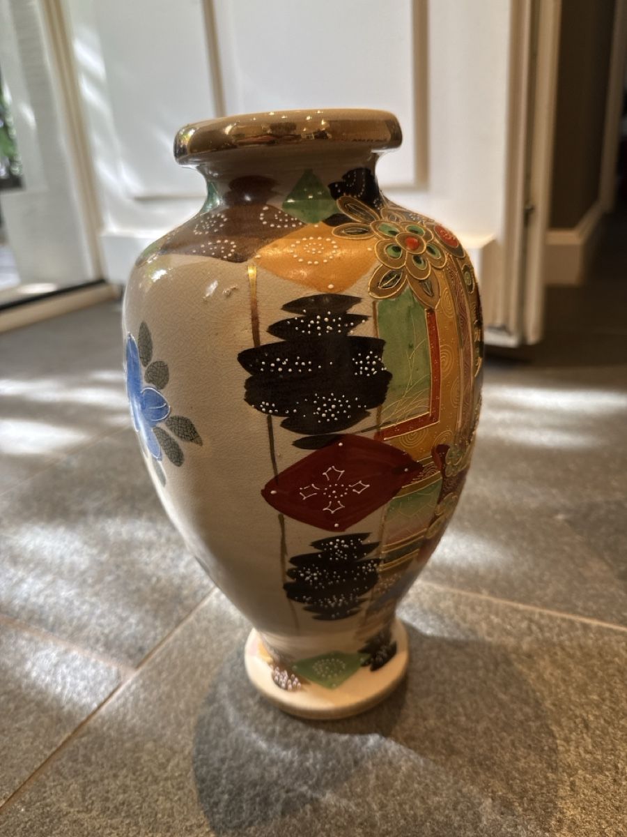 Vasi & Recipienti: Vase ceramic oriental design multicolor good condition – Usato da Kilchberg ZH venduto da gia_28mq 2