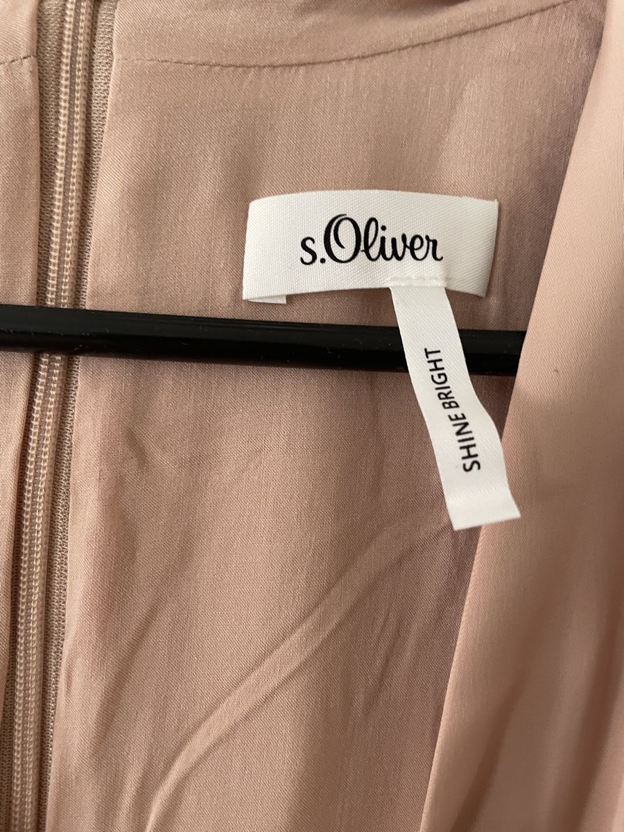 Tute: Eleganter Jumpsuit S.Oliver – Usato da Schaffhausen venduto da Ameridienne 1
