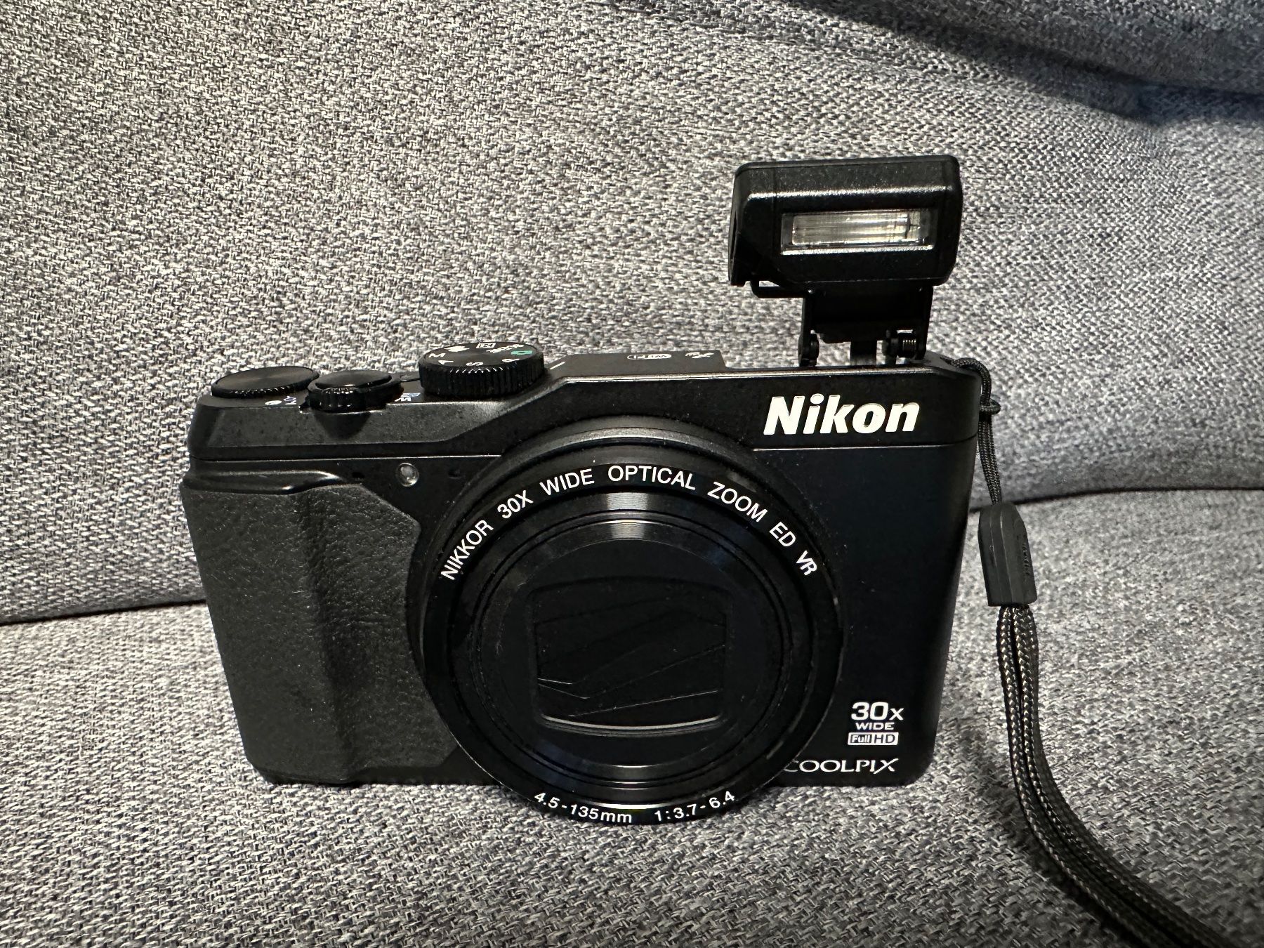 Nikon Kamera: Nikon Camera Coolpix S9900 – Gebraucht aus Ebikon von  3