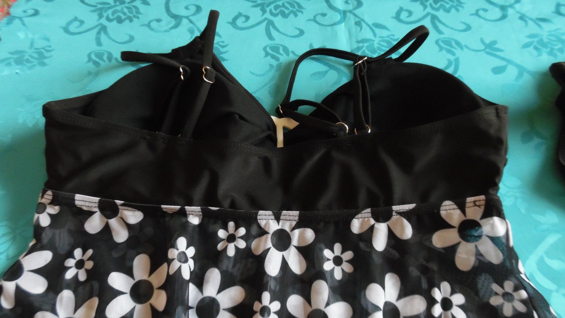Costumi da bagno & Bikini: 2-Teiliges Tankini. EU-Gr. 44 – Nuovo e nell'imballaggio originale da Bellinzona venduto da Luna093 2