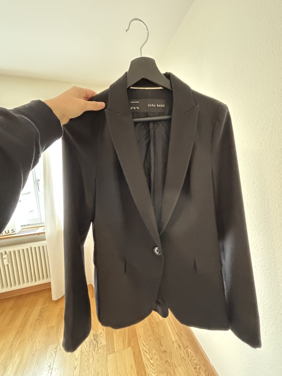 Zara Giacche: Woman black blazer – Nuovo (secondo la descrizione) da Zürich venduto da mat_58mf 1