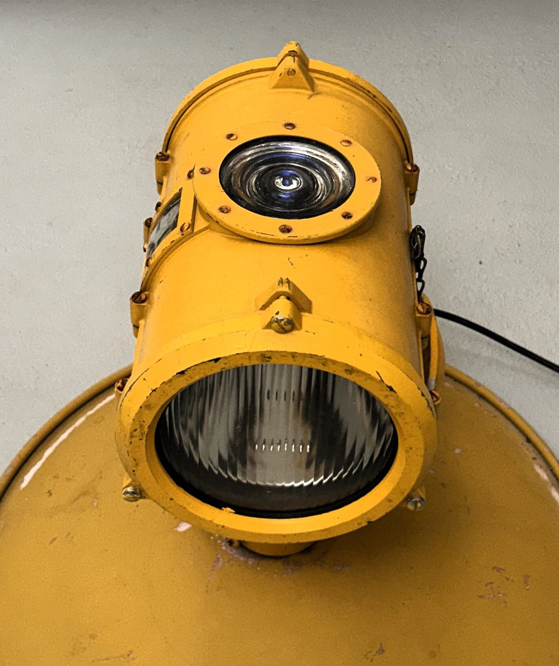Lampade: Bodenleuchte von Flugplatz – Usato da Münchenbuchsee venduto da diversity7 5