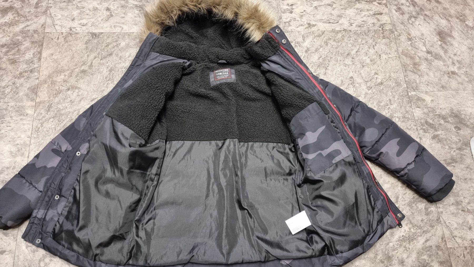 Giacche & Cappotti: warme Winterjacke Grösse 158/164 – Nuovo (secondo la descrizione) da Maienfeld venduto da Faentli1 1