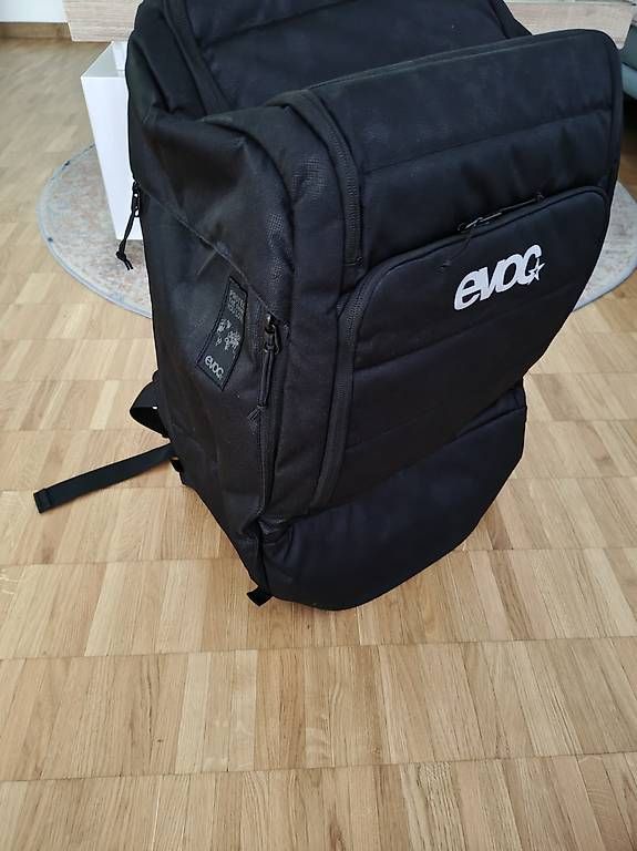 Rucksäcke: Evoc 60 L Rucksack - Schwarz  – Gebraucht aus Basel von jetonibasel 1
