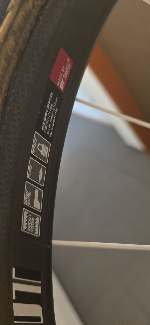 Felgen: Velo Felgen carbon tubular – Gebraucht aus Weiningen ZH von ped_fbx2 6