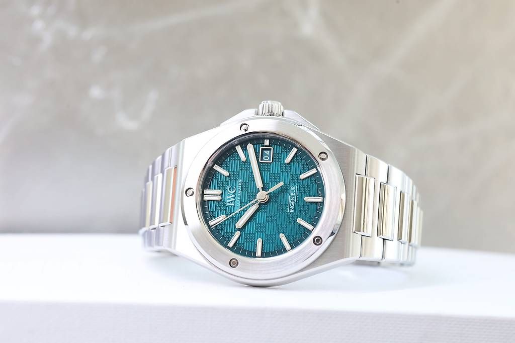 IWC Orologi: IWC Ingenieur 40 IW328903 – Usato da Wollerau venduto da RekociTimepieceGmbH 7
