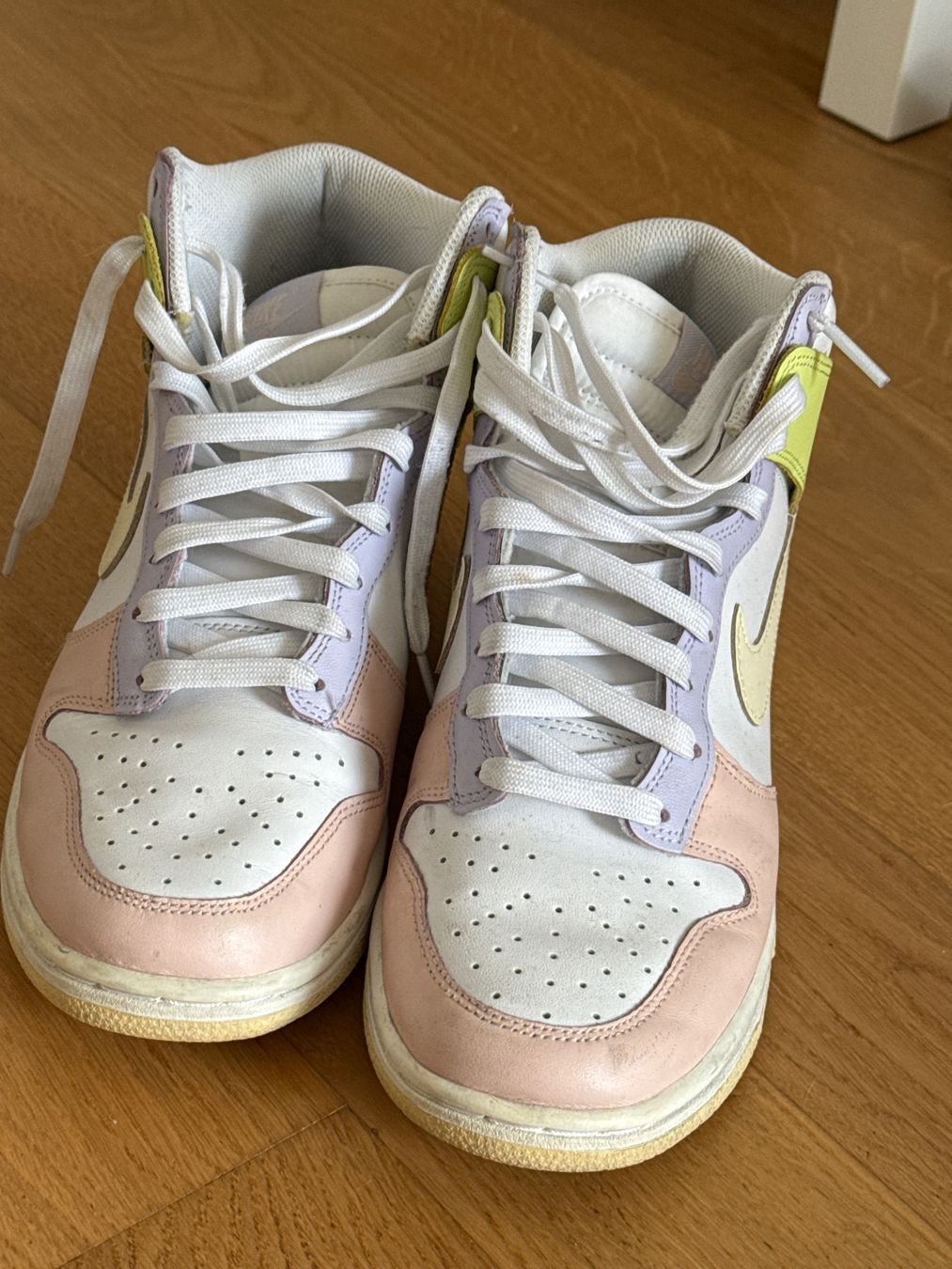 Nike Scarpe da uomo: Nike Dunk High WMNS Gr 40 – Usato da Ebikon venduto da Jascha0