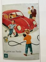 Blechschild VW Käfer 'Er gehört zur Familie'