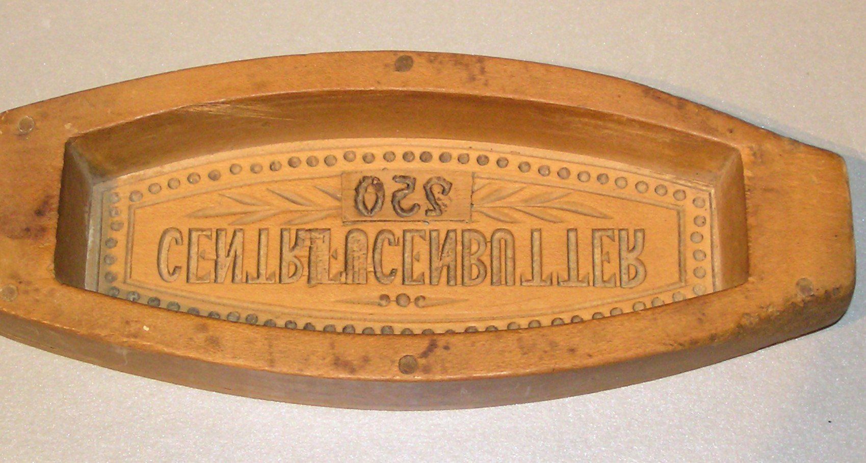 Elettrodomestici da cucina: ALTES BUTTERMODEL 250 G – Usato da Grenchen venduto da Antique-hunter 1