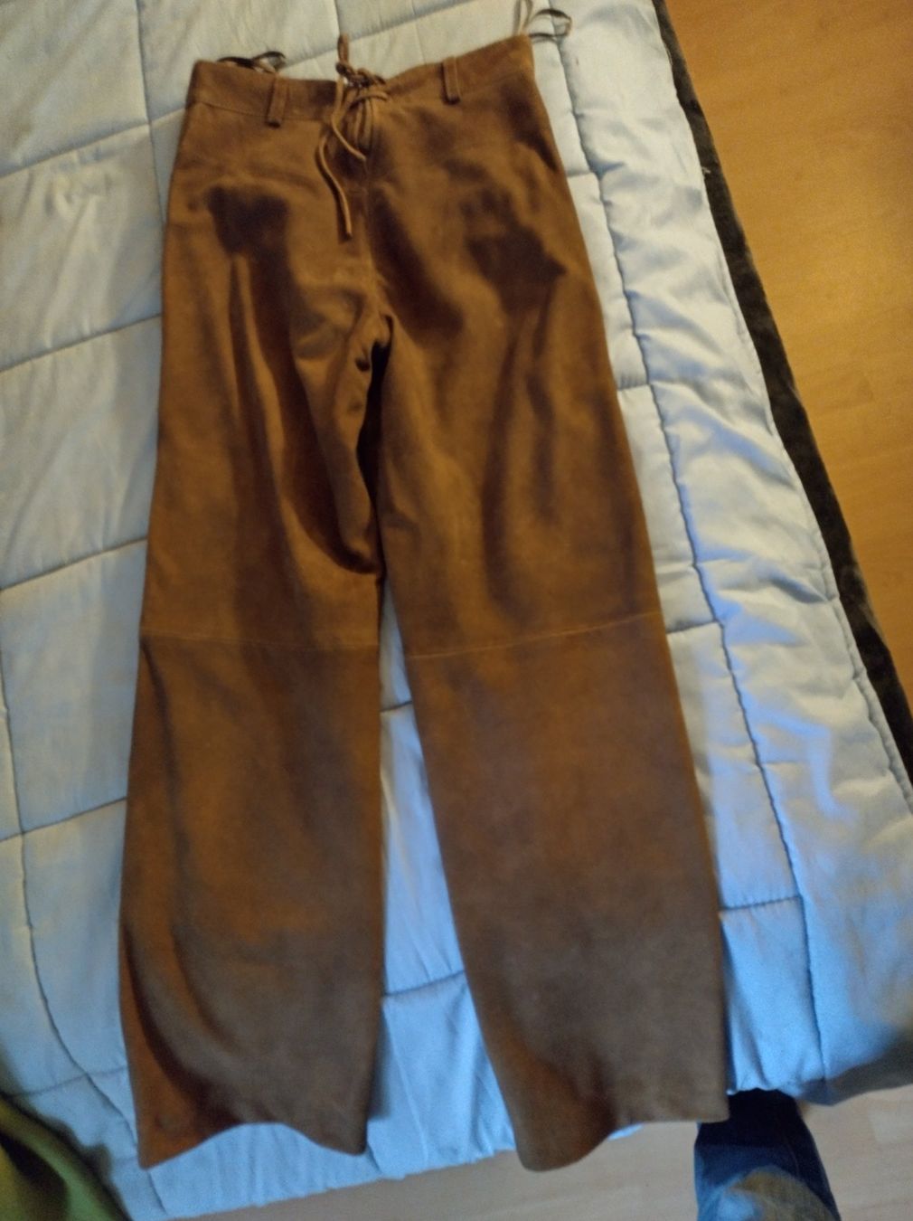 Pantalons: Trachtenhose mit Jäckli – D'occasion à Altbüron par bestatter12 1