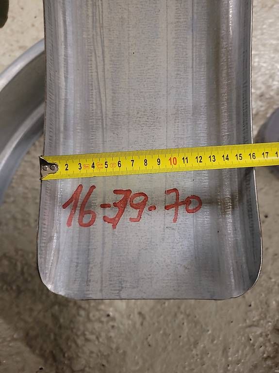 Trattori: Kotflügel Bührer Neu – Usato da Stetten AG venduto da 710er.Deckel 1