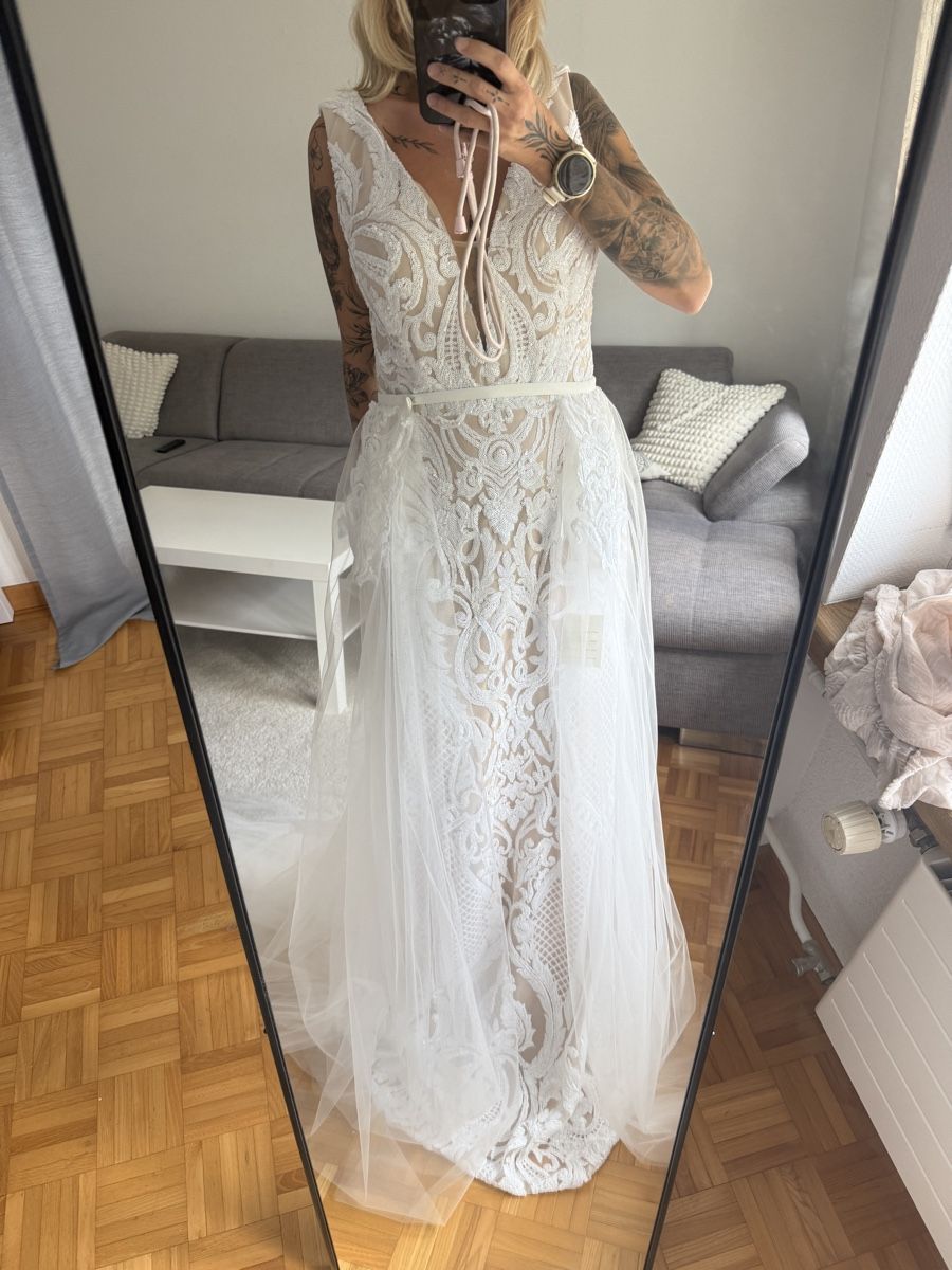 Robes: Brautkleid Spitze Grösse S  – Neuf (Voir description) à Appenzell par mir_rqn6 9