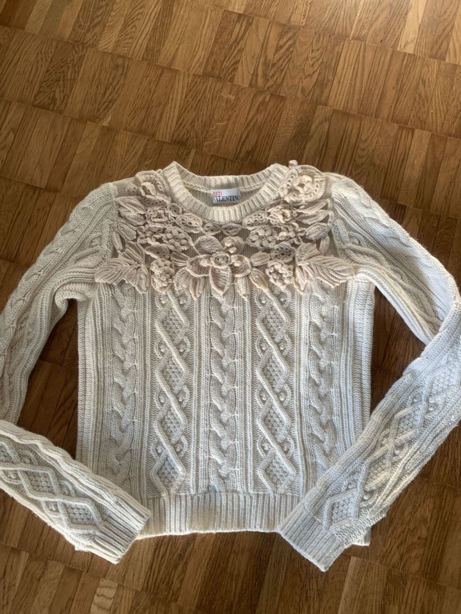 Pulls & Sweat-shirts: Red valentino beige pullover – D'occasion à Zürich par Nikuska32